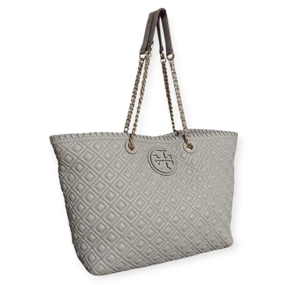 Tory Burch Quilted Shoulder Bag in Cream - Picture 5 of 16